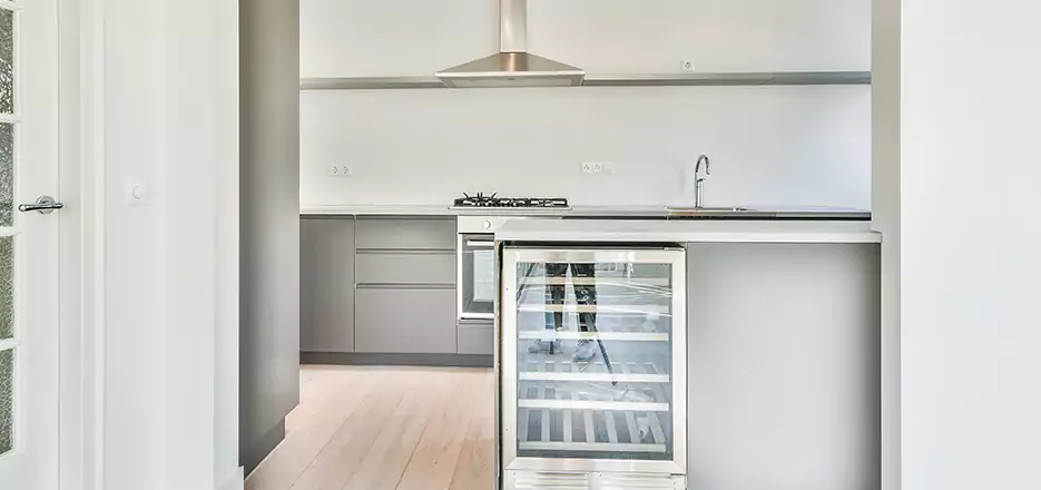 Home Bar Keg and Tap Setup in San Lorenzo